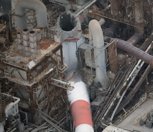 BREAKING: Several Missing After Factory Chimney Collapses During 7.1-Magnitude Earthquake in Japan